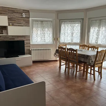 Apartment Pina's